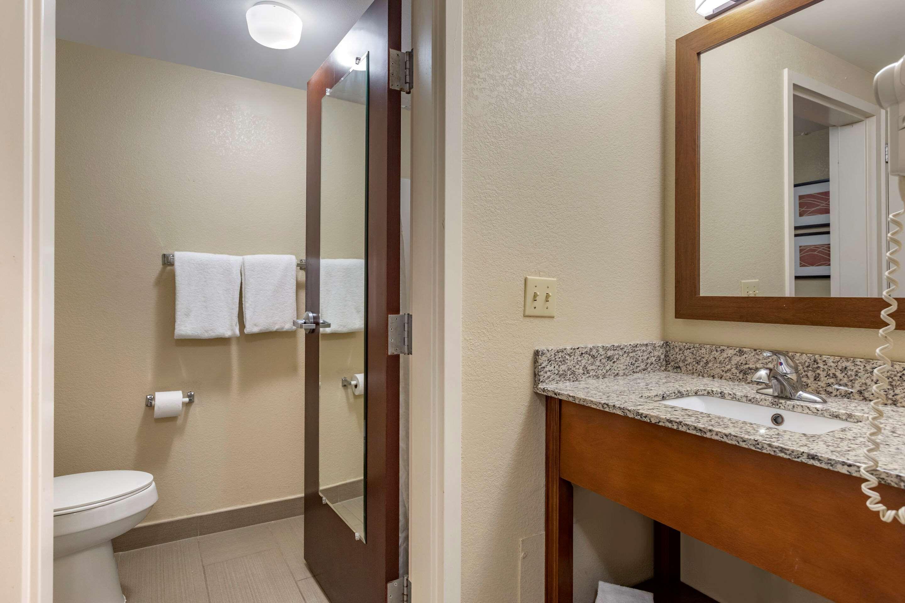 Comfort Inn Warren Luaran gambar